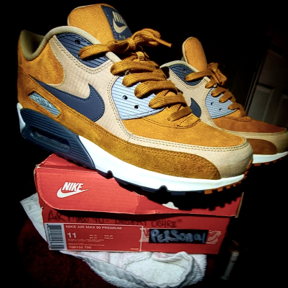 Nike Air Max 90 Premium - Desert Ochre size 11us